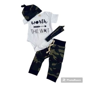 WORTH The Wait Camouflage 4-Piece Cute Baby Outfit